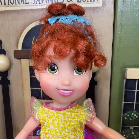 Classique Fancy Nancy Doll 10 Inches Tall - Picture 2 of 10